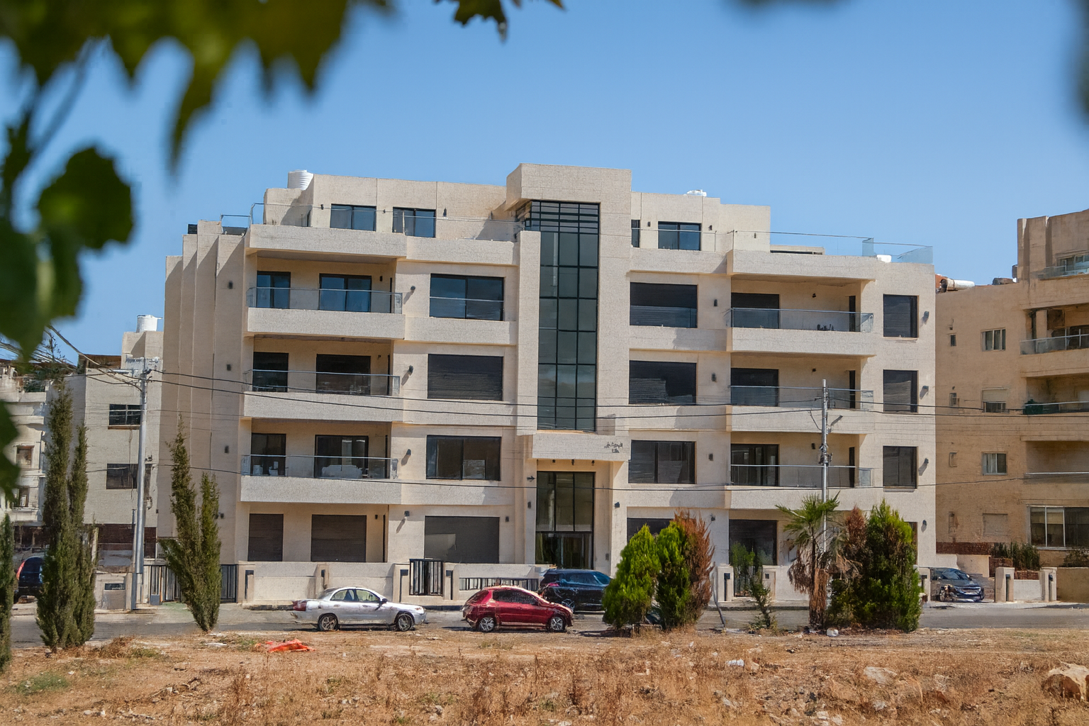 Dair-Ghbar Luxury Apartments